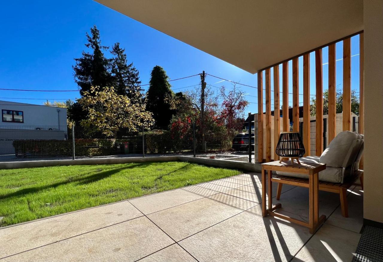 Modern Studio Gardenia_Gartenwohnung Alte Donau Viena Exterior foto